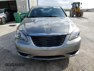 2013 Chrysler 200 Touring with VIN 1C3CCBBGXDN729159, listed as a Copart auction lot 47550215 with 67,748 mi miles and Salvage Title. Bid and sale history available at carsss.com. Image 5.