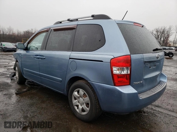 2007 Kia Sedona with VIN KNDMB133976140644, listed as a Copart auction lot 84087384 with 101,497 mi miles and Salvage Title. Bid and sale history available at carsss.com. Image 2.