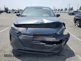 2019 Hyundai Ioniq SEL z VIN KMHC75LC5KU139477, wystawiony jako Copart lot #55278235 z przebiegiem 86 198 mil mil oraz Szkoda całkowita • Salvage title. Historia ofert i sprzedaży dostępna na DreamBid. Obrazek 5.
