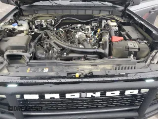 2022 Ford Bronco с VIN 1FMEE5DP5NLB44740, выставлен на аукционе Copart как лот 54820505 с пробегом 49 767 миль миль и Списание • Salvage title. История ставок и продаж доступна на DreamBid. Изображение 11.