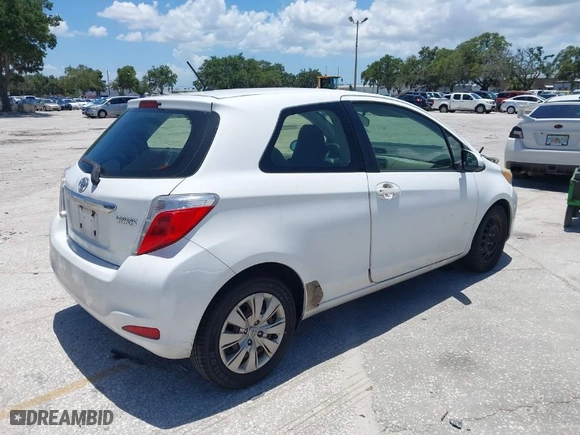 2014 Toyota Yaris L with VIN JTDJTUD32ED588779, listed as a IAAI auction lot 39861997 with 227,114 mi miles. Bid and sale history available at carsss.com. Image 4.