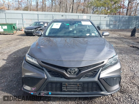 2022 Toyota Camry SE with VIN 4T1G11AK1NU643969, listed as a IAAI auction lot 41493752 with 83,451 mi miles and . Bid and sale history available at carsss.com. Image 12.