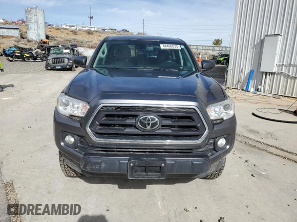 2021 Toyota Tacoma 4WD SR5 with VIN 5TFDZ5BN5MX064934, listed as a Copart auction lot 48400035 with 59,767 mi miles and Salvage Title. Bid and sale history available at carsss.com. Image 5.
