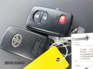 2015 Toyota Prius Two with VIN JTDZN3EU3FJ037486, listed as a IAAI auction lot 42049071 with 18,509 mi miles and . Bid and sale history available at DreamBid. Image 11.