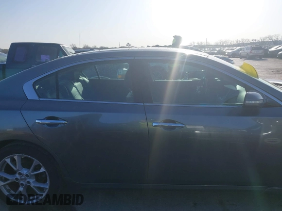 2014 Nissan Maxima 3.5 S with VIN 1N4AA5AP4EC476676, listed as a IAAI auction lot 41853243 with 104,616 mi miles. Bid and sale history available at carsss.com. Image 13.