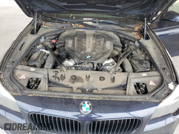 2013 BMW 5 Series 550i with VIN WBAFR9C52DDX79893, listed as a Copart auction lot 84230014 with 173,873 mi miles and Non Repairable. Bid and sale history available at carsss.com. Image 11.