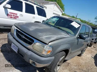 2000 Ford Explorer XLT with VIN 1FMZU63E0YZC65266, listed as a IAAI auction lot 42004786 with 273,397 mi miles and . Bid and sale history available at DreamBid. Image 2.