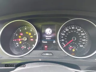 2019 Volkswagen Tiguan SE with VIN 3VV2B7AX4KM017280, listed as a IAAI auction lot 41786487 with 119,949 mi miles and . Bid and sale history available at DreamBid. Image 7.