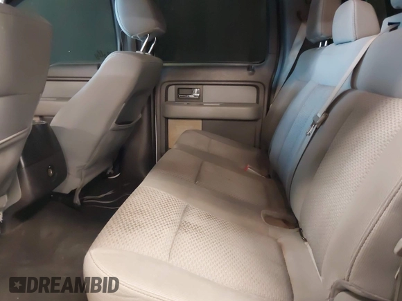 2013 Ford F-150 XL with VIN 1FTFW1ET8DFB48563, listed as a IAAI auction lot 42103243 with 257,778 mi miles. Bid and sale history available at carsss.com. Image 8.