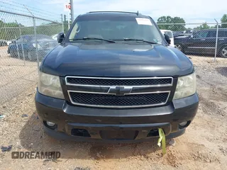 2007 Chevrolet Tahoe LT z VIN 1GNFK13057R237666, wystawiony jako IAAI lot #42271427 z przebiegiem 164 029 mil mil oraz . Historia ofert i sprzedaży dostępna na DreamBid. Obrazek 6.