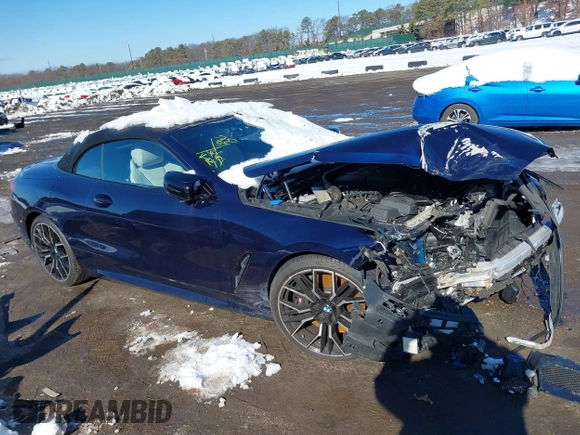 2023 BMW 8 Series z VIN WBAFY4C01PCK86940, wystawiony jako IAAI lot #41510311 z przebiegiem 15 696 mil mil oraz . Historia ofert i sprzedaży dostępna na DreamBid. Obrazek 12.
