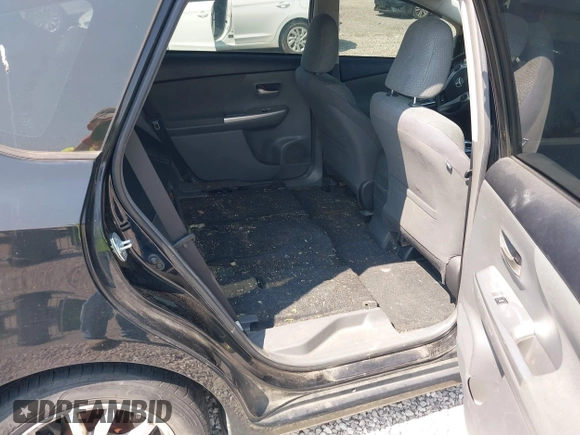 2014 Toyota Prius Two with VIN JTDZN3EU5EJ003371, listed as a IAAI auction lot 42384861 with 191,901 mi miles and . Bid and sale history available at DreamBid. Image 8.
