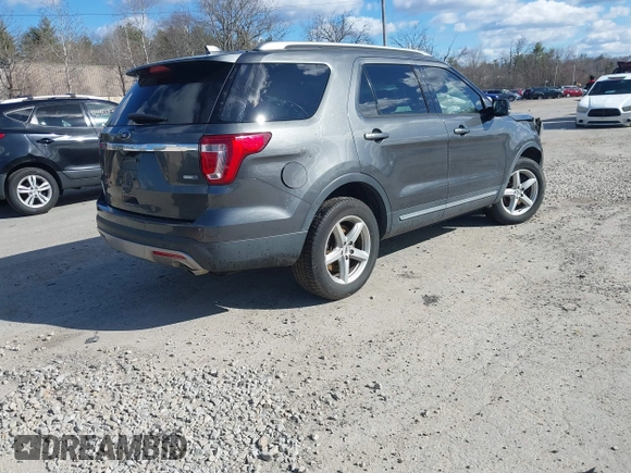 2017 Ford Explorer XLT z VIN 1FM5K8DH0HGA14008, wystawiony jako IAAI lot #41909426 z przebiegiem 122 919 mil mil oraz . Historia ofert i sprzedaży dostępna na DreamBid. Obrazek 4.