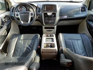 2015 Chrysler Town & Country Touring with VIN 2C4RC1BG8FR645492, listed as a Copart auction lot 51980835 with 117,958 mi miles and Non Repairable. Bid and sale history available at carsss.com. Image 8.
