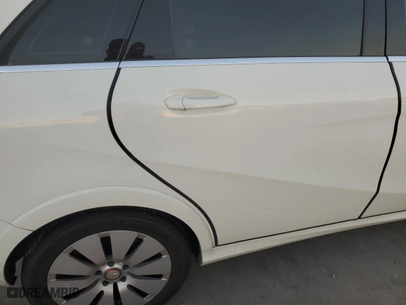 2014 Mercedes-Benz B-Class with VIN WDDVP9AB0EJ001291, listed as a Copart auction lot 81073134 with 0 mi miles and Salvage Title. Bid and sale history available at carsss.com. Image 11.