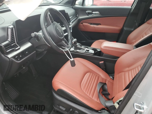2024 Kia Sportage SX-Prestige с VIN 5XYK5CDF3RG186800, выставлен на аукционе Copart как лот 55572955 с пробегом 21 939 миль миль и Списание • Salvage title. История ставок и продаж доступна на DreamBid. Изображение 7.