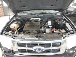 2012 Ford Escape XLT z VIN 1FMCU0DG1CKB57081, wystawiony jako IAAI lot #42611031 z przebiegiem 287 122 mil mil oraz . Historia ofert i sprzedaży dostępna na DreamBid. Obrazek 10.