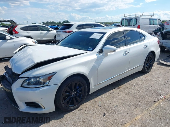 2013 Lexus LS 460 with VIN JTHBL5EF9D5120770, listed as a IAAI auction lot 42238113 with 96,129 mi miles and . Bid and sale history available at DreamBid. Image 17.