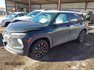 2024 Chevrolet TrailBlazer ACTIV with VIN KL79MSSL2RB216106, listed as a IAAI auction lot 41650777 with 6,037 mi miles and . Bid and sale history available at DreamBid. Image 2.