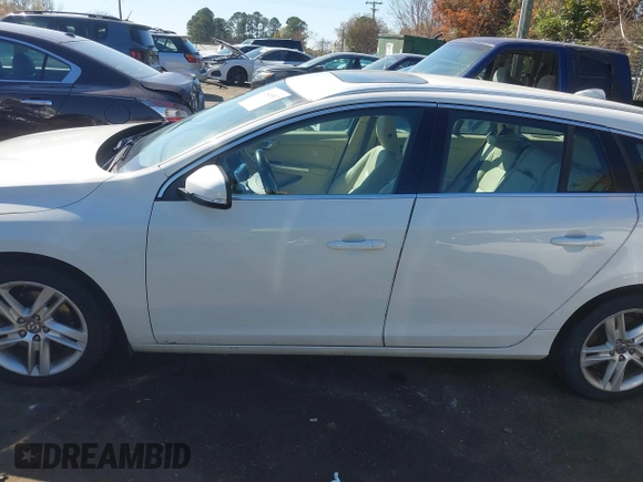 2015 Volvo V60 T5 Drive-E Premier with VIN YV140MEBXF1196500, listed as a IAAI auction lot 41848567 with 159,015 mi miles. Bid and sale history available at carsss.com. Image 15.