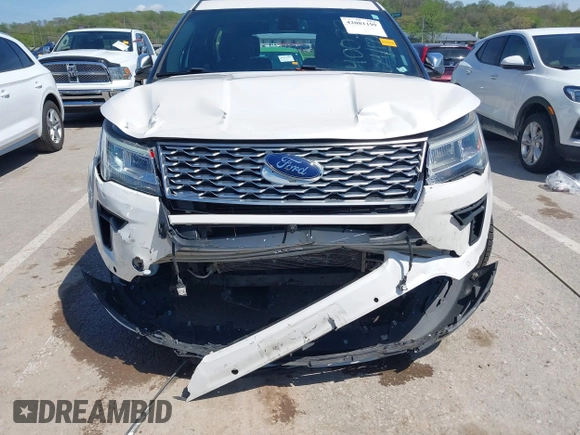 2018 Ford Explorer Platinum с VIN 1FM5K8HT5JGB55905, выставлен на аукционе IAAI как лот 42081109 с пробегом 59 801 миль миль и . История ставок и продаж доступна на DreamBid. Изображение 13.