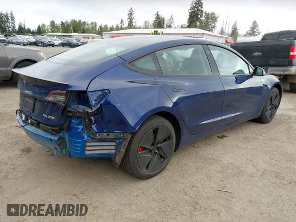 2022 Tesla Model 3 Performance with VIN 5YJ3E1EC5NF356461, listed as a IAAI auction lot 42115367 with 16,006 mi miles and . Bid and sale history available at carsss.com. Image 4.