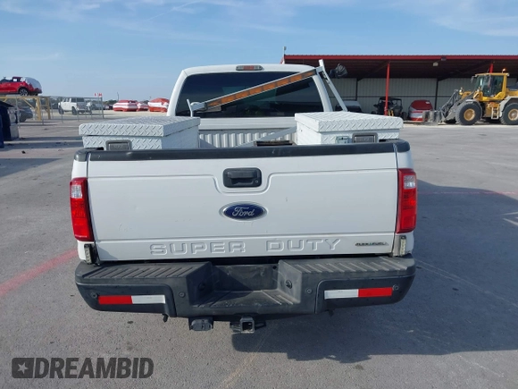 2015 Ford F-250 XLT с VIN 1FT7X2A65FEC57448, выставлен на аукционе IAAI как лот 41552596 с пробегом 113 158 миль миль и . История ставок и продаж доступна на DreamBid. Изображение 16.