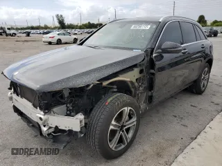 2017 Mercedes-Benz GLC with VIN WDC0G4JB3HF130747, listed as a Copart auction lot 66256112 with 62,872 mi miles. Bid and sale history available at carsss.com. Image 2.