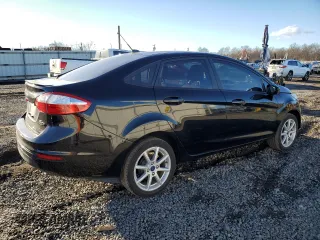 2019 Ford Fiesta SE z VIN 3FADP4BJXKM135891, wystawiony jako Copart lot #47369075 z przebiegiem 127 721 mil mil oraz Szkoda całkowita • Salvage title. Historia ofert i sprzedaży dostępna na DreamBid. Obrazek 3.