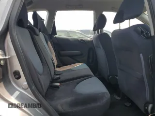 2008 Honda Fit z VIN JHMGD38468S039427, wystawiony jako Copart lot #59571995 z przebiegiem 125 476 mil mil oraz Szkoda całkowita • Salvage title. Historia ofert i sprzedaży dostępna na DreamBid. Obrazek 10.