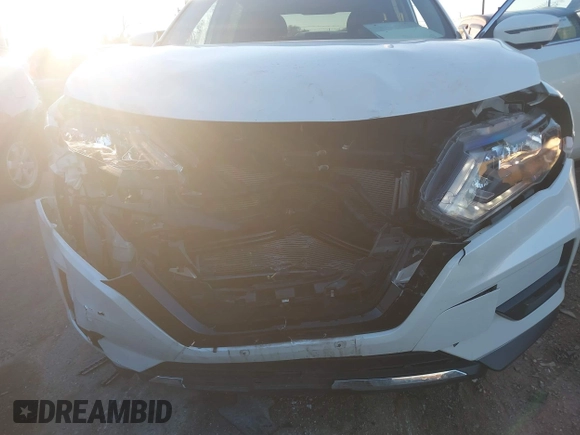 2019 Nissan Rogue SL with VIN 5N1AT2MV0KC841763, listed as a IAAI auction lot 40810670 with 54,315 mi miles and . Bid and sale history available at carsss.com. Image 6.