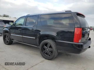 2011 Cadillac Escalade ESV Premium z VIN 1GYS3JEF3BR316942, wystawiony jako Copart lot #79824854 z przebiegiem 145 214 mil mil oraz Czysty tytuł • Clean title. Historia ofert i sprzedaży dostępna na DreamBid. Obrazek 2.