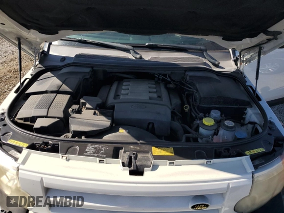 2006 Land Rover LR3 HSE with VIN SALAG25496A381575, listed as a Copart auction lot 63529735 with 154,930 mi miles and Salvage title. Bid and sale history available at DreamBid. Image 12.