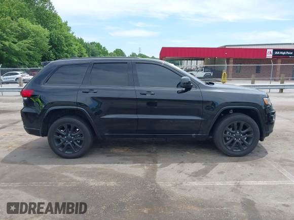2019 Jeep Grand Cherokee Altitude with VIN 1C4RJFAG5KC830722, listed as a IAAI auction lot 42302581 with Not provided miles and . Bid and sale history available at DreamBid. Image 13.