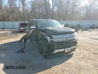 2019 Ford Expedition Max Platinum с VIN 1FMJK1LTXKEA14841, выставлен на аукционе Copart как лот 47119735 с пробегом 166 910 миль миль и Списание • Salvage title. История ставок и продаж доступна на DreamBid. Изображение 11.