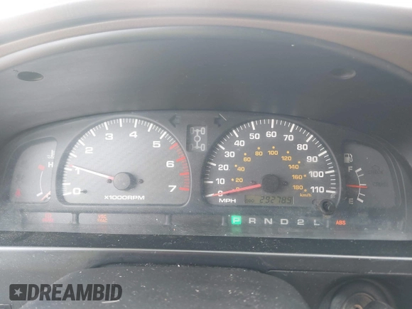 2002 Toyota 4Runner SR5 z VIN JT3HN86R329070068, wystawiony jako IAAI lot #41650963 z przebiegiem Nie podano mil oraz . Historia ofert i sprzedaży dostępna na DreamBid. Obrazek 7.