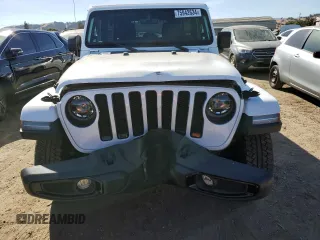 2022 Jeep Wrangler Unlimited Sahara Altitude with VIN 1C4HJXEG1NW235753, listed as a Copart auction lot 75942634 with 16,771 mi miles and Salvage title. Bid and sale history available at DreamBid. Image 5.
