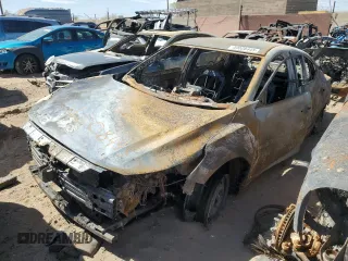 2022 Nissan Sentra S z VIN 3N1AB8BV9NY307690, wystawiony jako Copart lot #49008445 z przebiegiem Nie podano mil oraz Nie do naprawy • Non repairable. Historia ofert i sprzedaży dostępna na DreamBid. Obrazek 1.