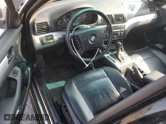 2005 BMW 3 Series 330i with VIN WBAEV53455KM42476, listed as a Copart auction lot 68760164 with 185,678 mi miles and Clean Title. Bid and sale history available at carsss.com. Image 8.