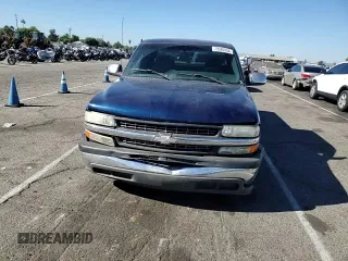 2000 Chevrolet Silverado 1500 LS with VIN 1GCEC19V1YZ156525, listed as a Copart auction lot 79340834 with 274,437 mi miles and Salvage Title. Bid and sale history available at carsss.com. Image 11.