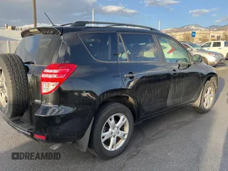 2010 Toyota RAV4 with VIN 2T3BK4DV6AW024235, listed as a Copart auction lot 49745985 with 235,172 mi miles and Clean Title. Bid and sale history available at DreamBid. Image 4.