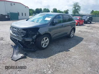 2022 Ford Edge SE z VIN 2FMPK4G97NBA53638, wystawiony jako IAAI lot #41799936 z przebiegiem 35 222 mil mil oraz . Historia ofert i sprzedaży dostępna na DreamBid. Obrazek 2.