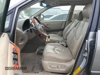 2002 Lexus RX 300 with VIN JTJHF10U020261381, listed as a Copart auction lot 86194964 with 152,403 mi miles and Salvage Title. Bid and sale history available at carsss.com. Image 7.