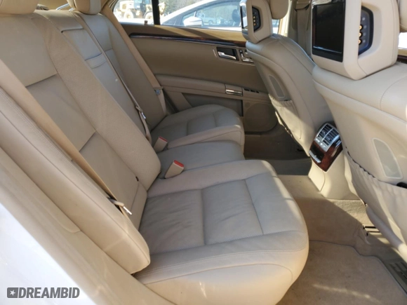 2010 Mercedes-Benz S-Class S 550 with VIN WDDNG7BBXAA297031, listed as a Copart auction lot 87528915 with 0 mi miles and Salvage Title. Bid and sale history available at carsss.com. Image 10.