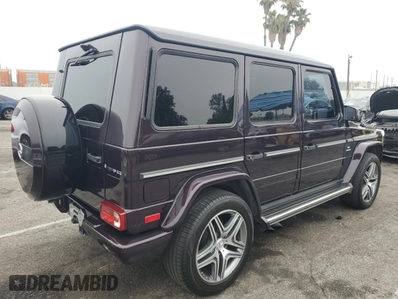 2015 Mercedes-Benz G 63 AMG z VIN WDCYC7DFXFX235288, wystawiony jako Copart lot #60655715 z przebiegiem 118 484 mil mil oraz Szkoda całkowita • Salvage title. Historia ofert i sprzedaży dostępna na DreamBid. Obrazek 3.