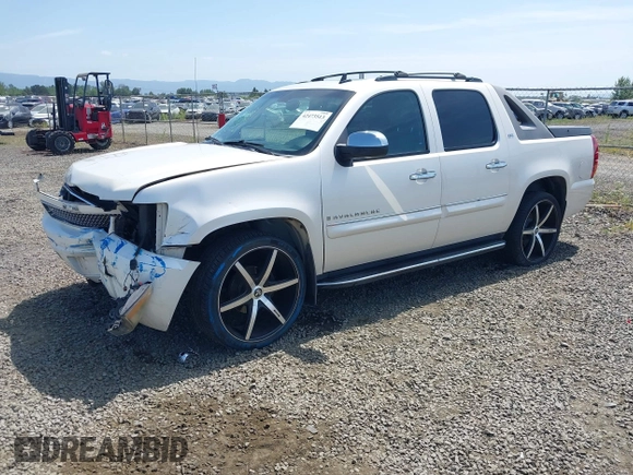 2008 Chevrolet Avalanche 3LT with VIN 3GNFK12328G218148, listed as a IAAI auction lot 42473513 with 179,954 mi miles and . Bid and sale history available at DreamBid. Image 2.
