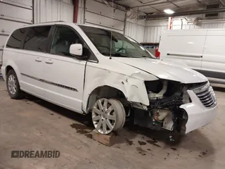 2014 Chrysler Town & Country Touring with VIN 2C4RC1BG1ER209212, listed as a IAAI auction lot 41931026 with 170,256 mi miles and . Bid and sale history available at DreamBid. Image 1.