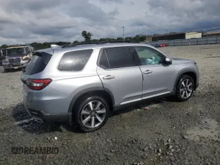 2024 Honda Pilot Touring with VIN 5FNYG1H75RB008373, listed as a Copart auction lot 68243994 with 0 mi miles and Salvage Title. Bid and sale history available at carsss.com. Image 3.