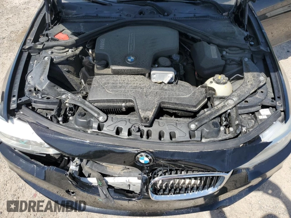 2014 BMW 4 Series 428i z VIN WBA3V5C54EP747860, wystawiony jako Copart lot #56187905 z przebiegiem 117 616 mil mil oraz Szkoda całkowita • Salvage title. Historia ofert i sprzedaży dostępna na DreamBid. Obrazek 11.