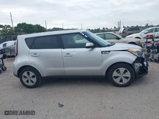 2015 Kia Soul with VIN KNDJN2A20F7797173, listed as a IAAI auction lot 41815098 with 191,888 mi miles. Bid and sale history available at carsss.com. Image 13.